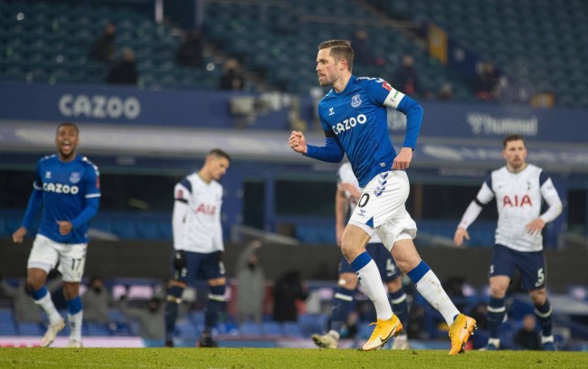 也让卡洛斯 也让卡洛斯