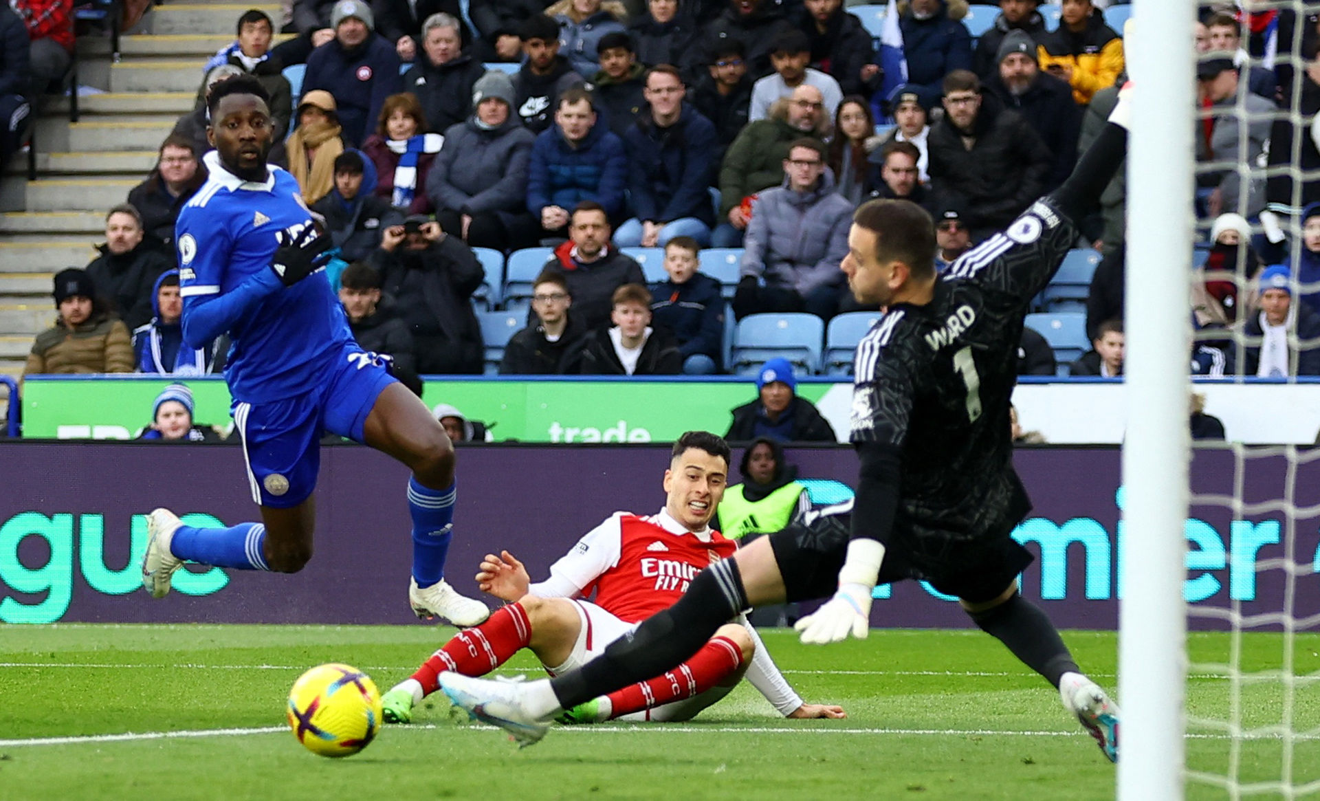 撑竿跳高不 撑竿跳高不